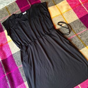 Columbia brand- Women’s Boundless Beauty Dress - M - short sleeve summer dress